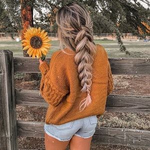 Meet your Posher, Ivett